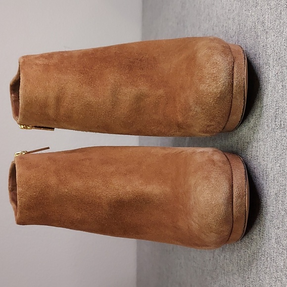 Michael Kors Haven Tan Suede Zip-Up Ankle Bootie Heels Size 9.5 - Picture 7 of 13